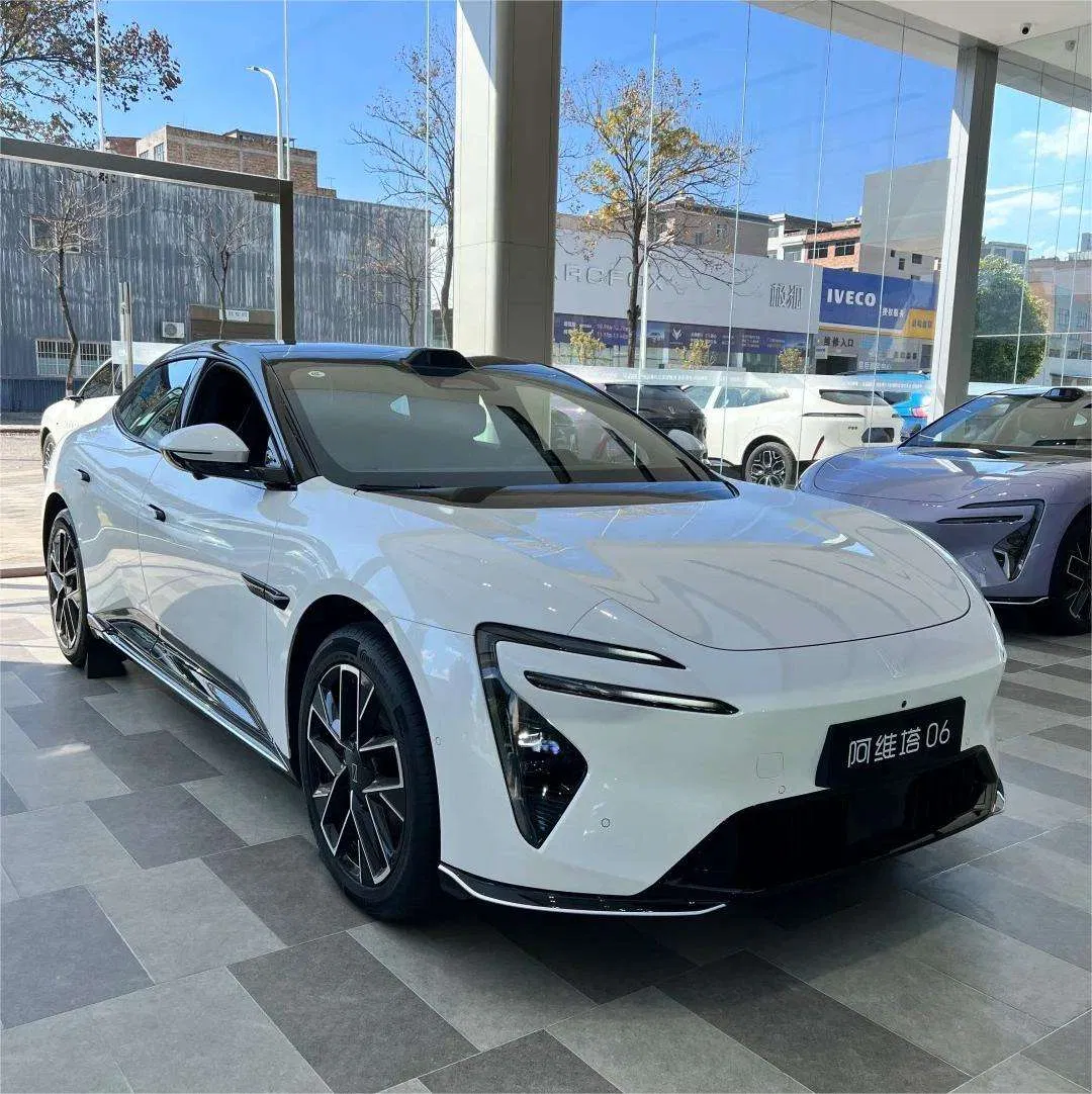 2025huawei Avatr 06 2025 Sedán de tamaño medio EV Vehículo eléctrico 4-Door 5-Seater Vehículo eléctrico puro EV Vehículo de nueva energía Avatr (07 11 12 híbrido)
