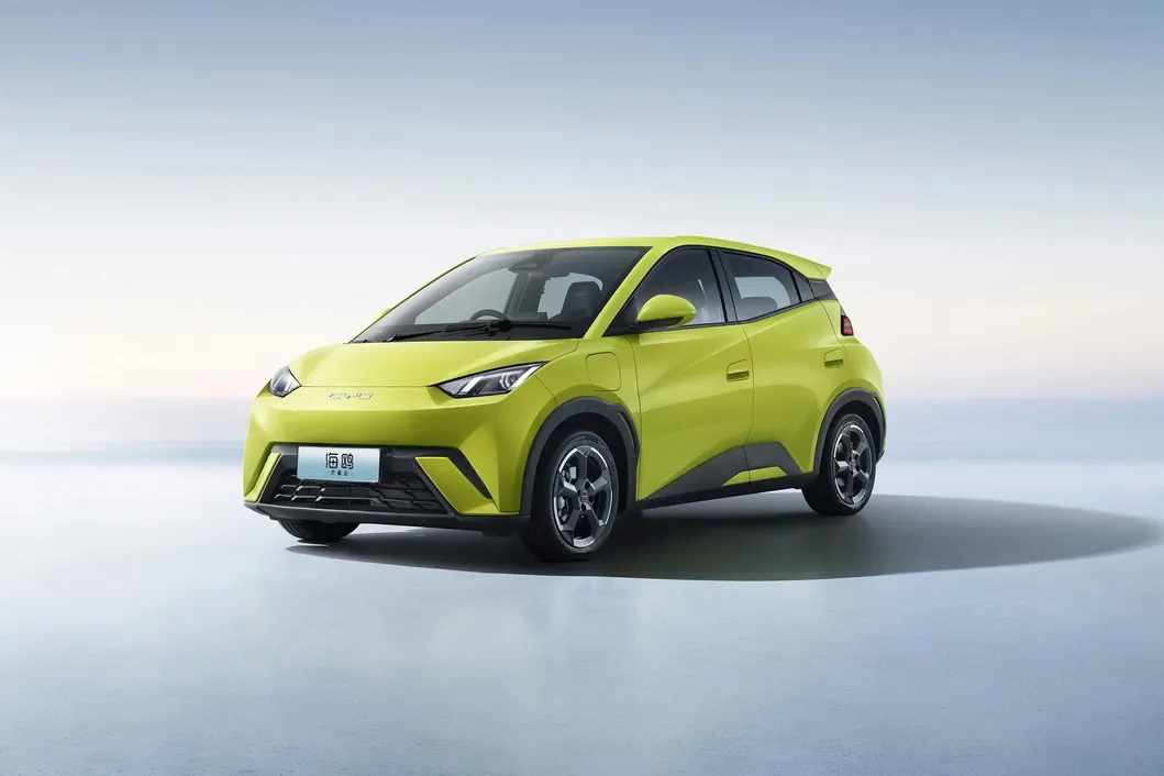 Vehículo Eléctrico Compacto Byd Seagull para Desplazamientos Urbanos y Conducción Ecológica
