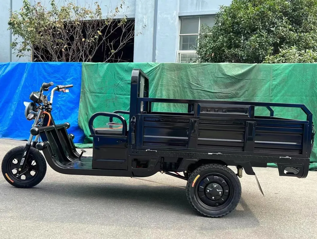 Vehículo eléctrico de tres ruedas innovador para una movilidad urbana eficiente