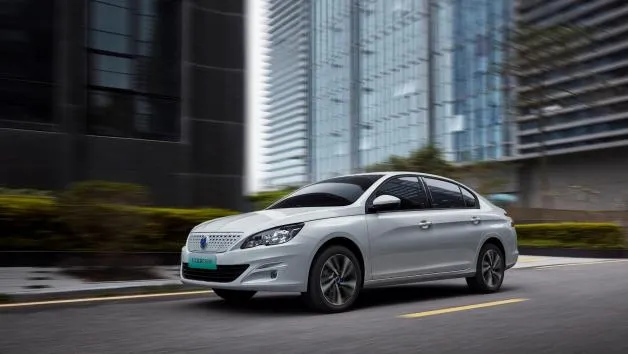 Taxi Eléctrico de Alta Velocidad 2024 Dongfeng Es600 Modelo
