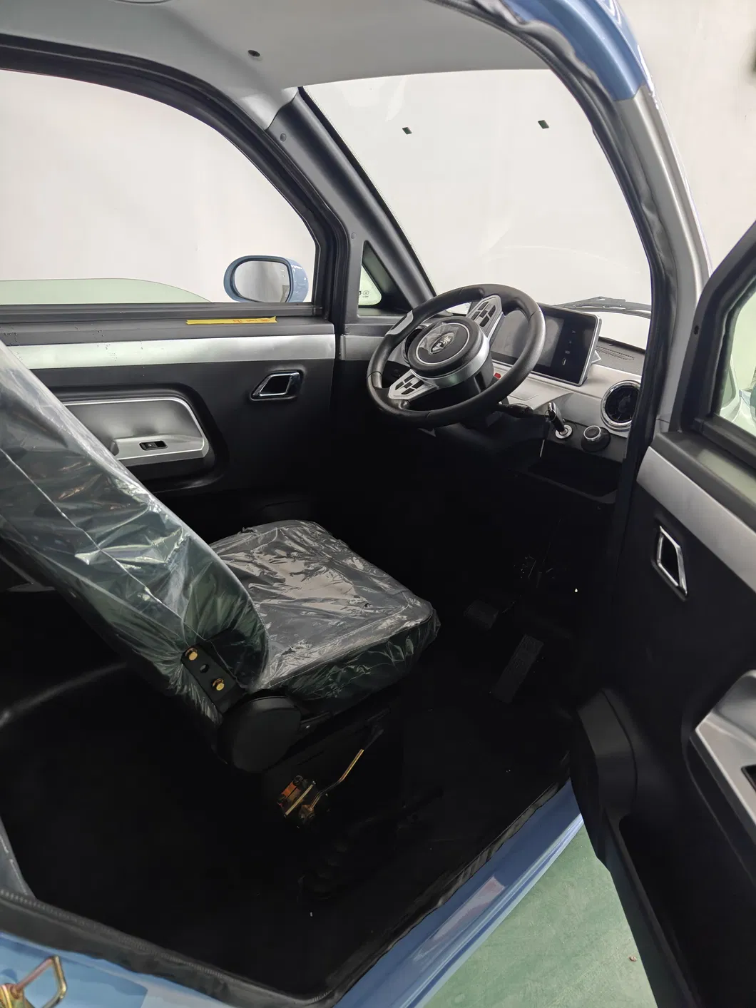 Automóvil Eléctrico de Pasajeros - Vista Frontal