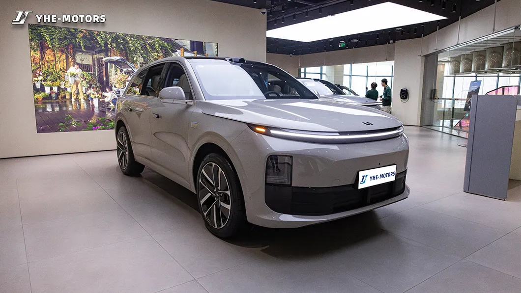 Li L7 SUV
