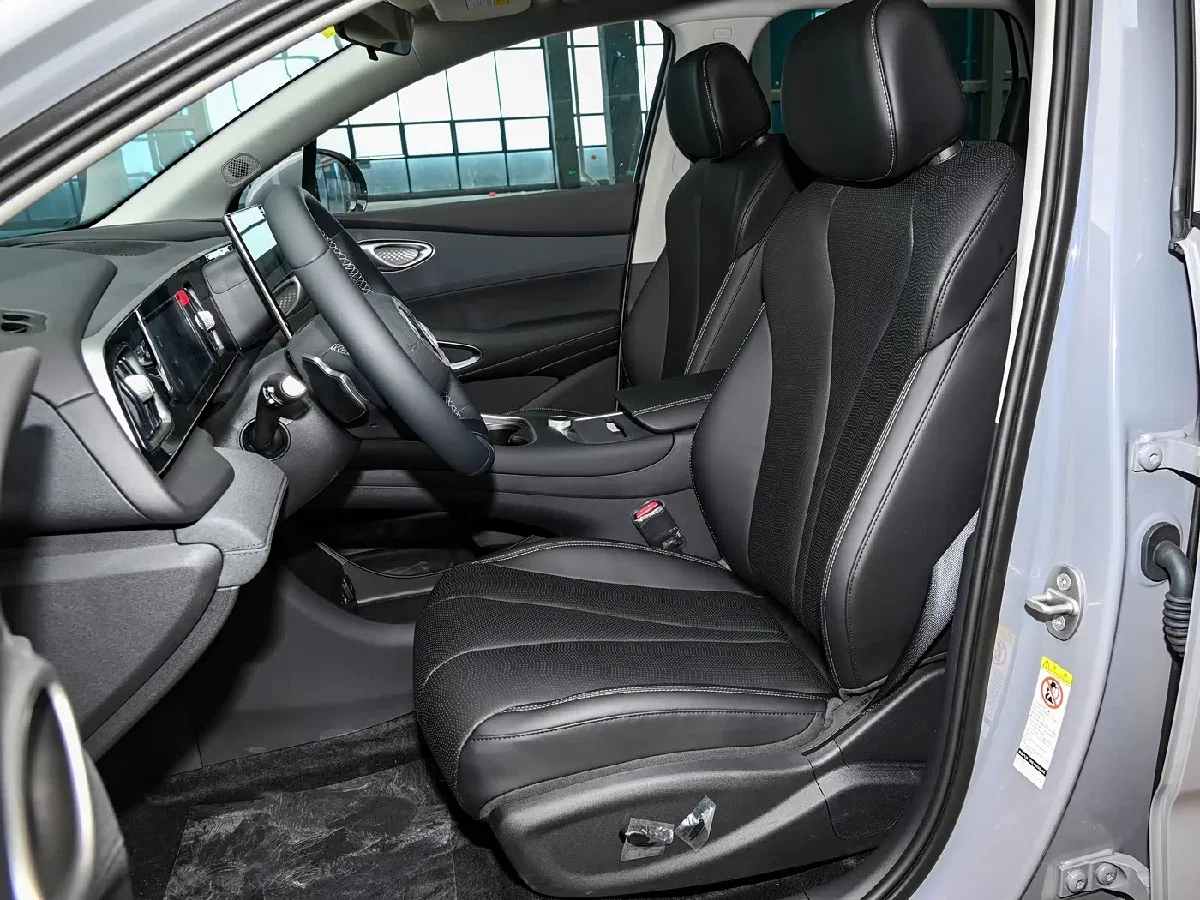 Nuevo Byd Sealion 05 SUV Eléctrico 520km Versión de Navegación Inteligente 2025