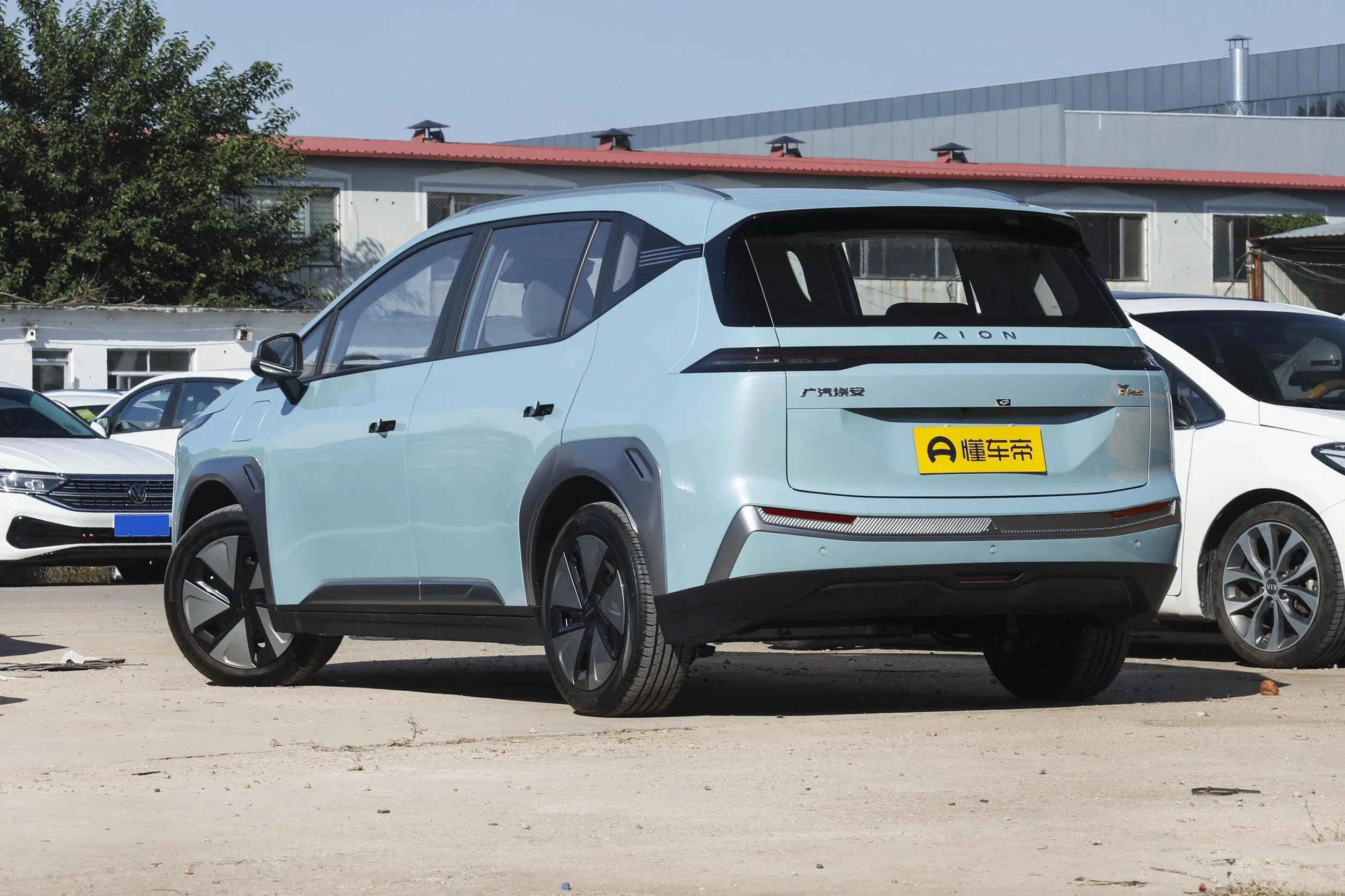 Aion Y Usado Coche Eléctrico 5 Asientos SUV Compacto Eléctrico Vehículo de Pasajeros