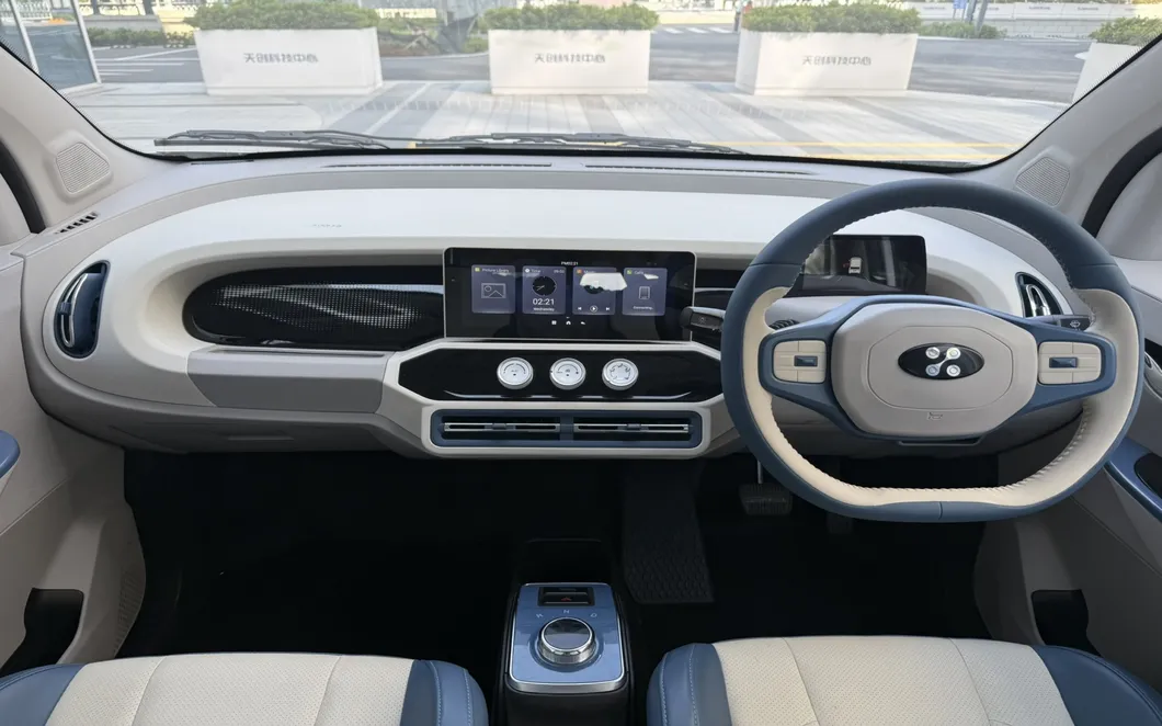 Vehículo Eléctrico Mini Espacioso Nuevo Coche de Energía Ofreciendo 100km/H Velocidad Máxima