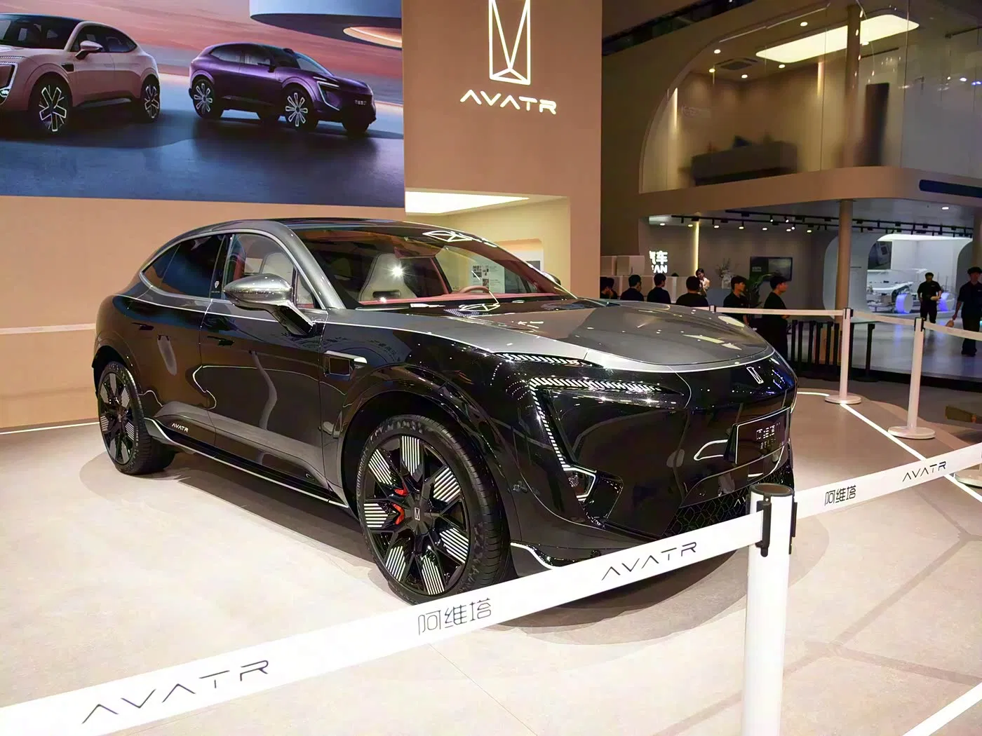 Diseño Avatr 11