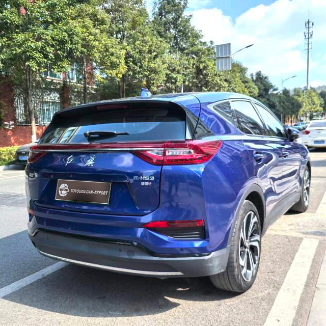 Hongqi 2019 E-HS3 2WD Edición Bandera Conectada Inteligente Yue Automático Coche Usado
