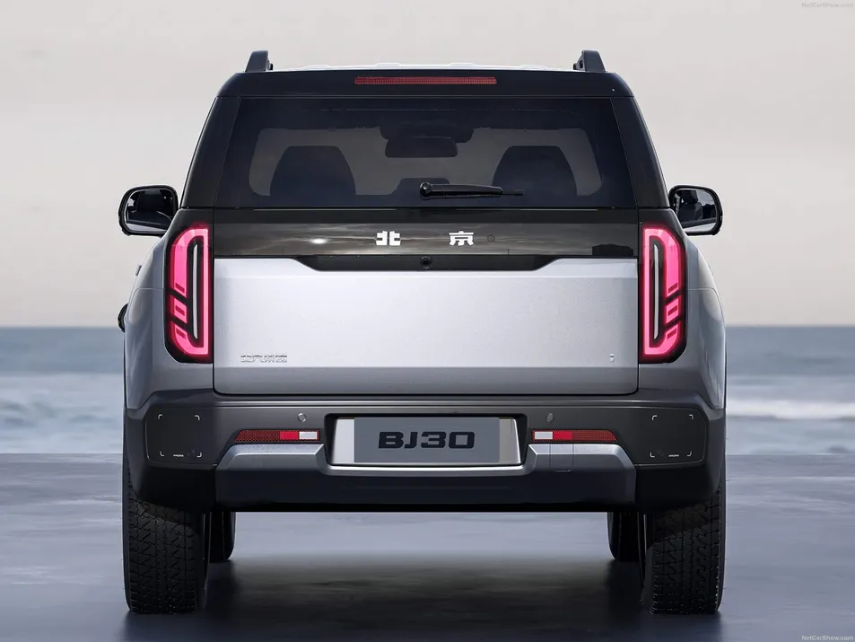 Coche compacto eléctrico inteligente y autónomo Baic Bj30 para compras y viajes