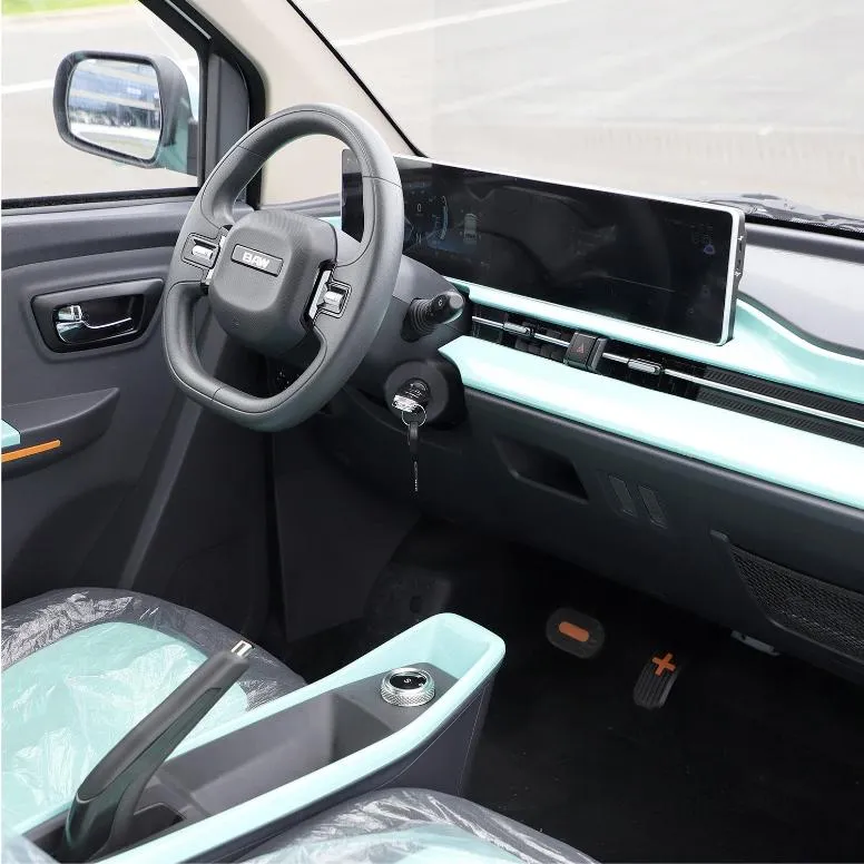 Nuevo Vehículo de Pasajeros de Energía Renovable Modelo Sedán 4 Coche Eléctrico de Alta Velocidad