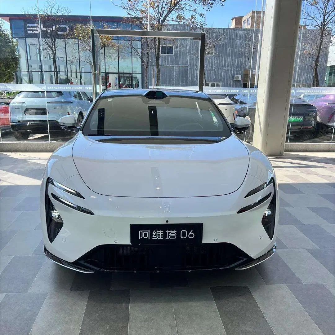 2025huawei Avatr 06 2025 Sedán de tamaño medio EV Vehículo eléctrico 4-Door 5-Seater Vehículo eléctrico puro EV Vehículo de nueva energía Avatr (07 11 12 híbrido)