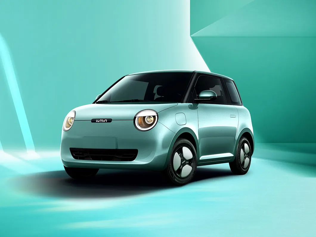 Coche eléctrico compacto de baja velocidad Changan Lumin vehículo de movilidad urbana China energía mini vehículo eléctrico SUV barato coche de batería con estación de carga