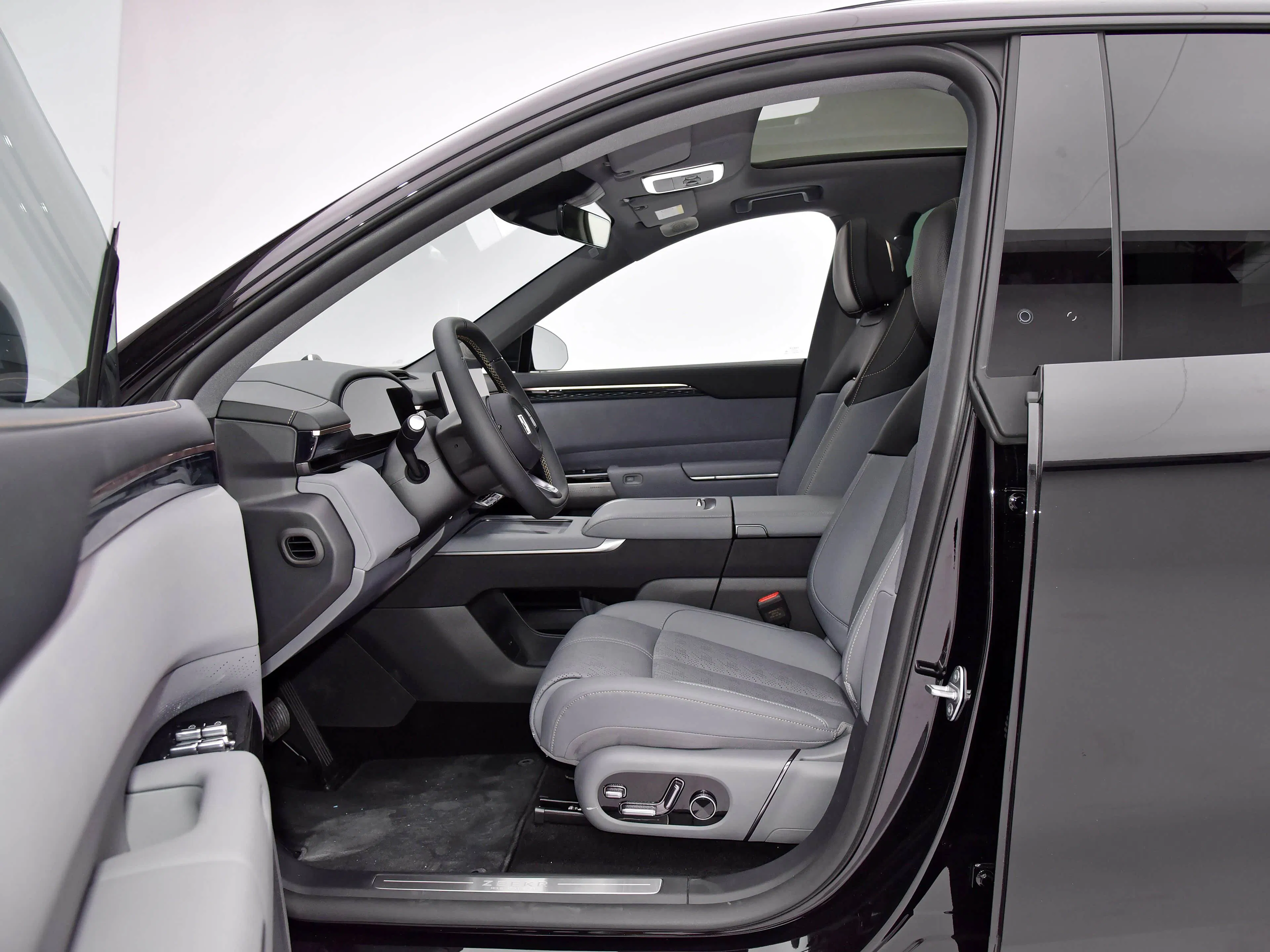 Venta Caliente Nuevo Modelo Zeekr 7X Eléctrico Puro 2025 75kwh Edición de Conducción Inteligente Rwd SUV Zeekr Coche Usado
