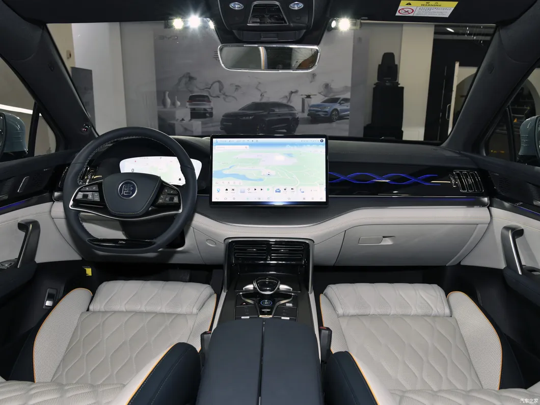 BYD Tang Interior Cabina
