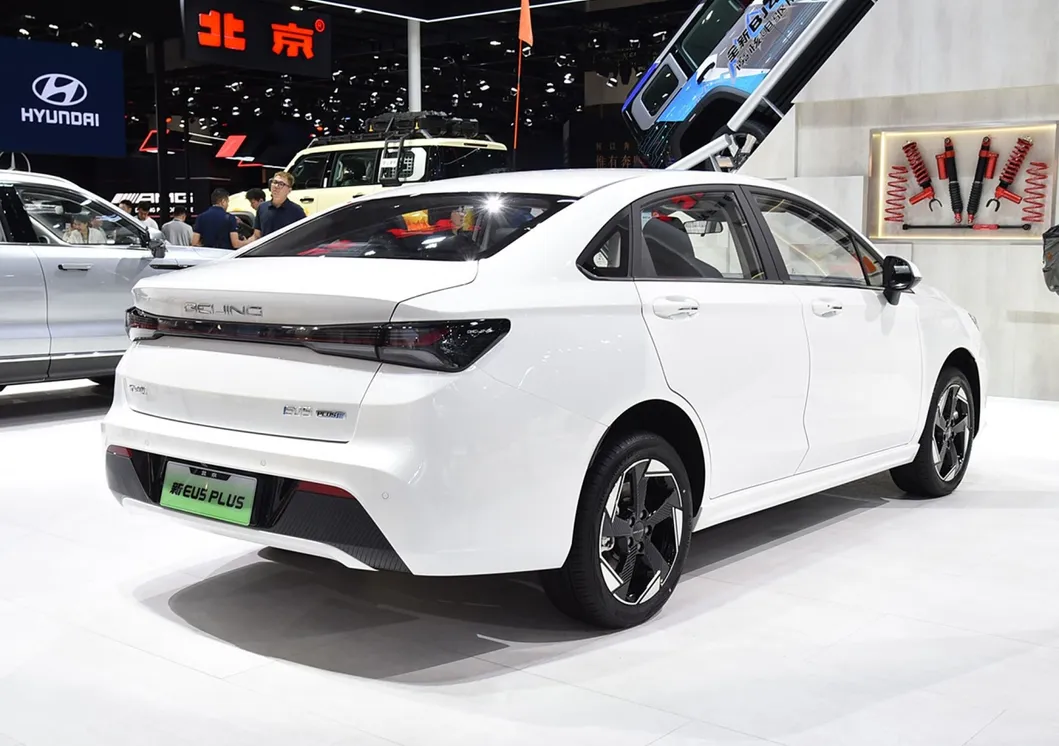 Coche Eléctrico Puro Adecuado para Taxi Precio Barato EU5 Plus Coche
