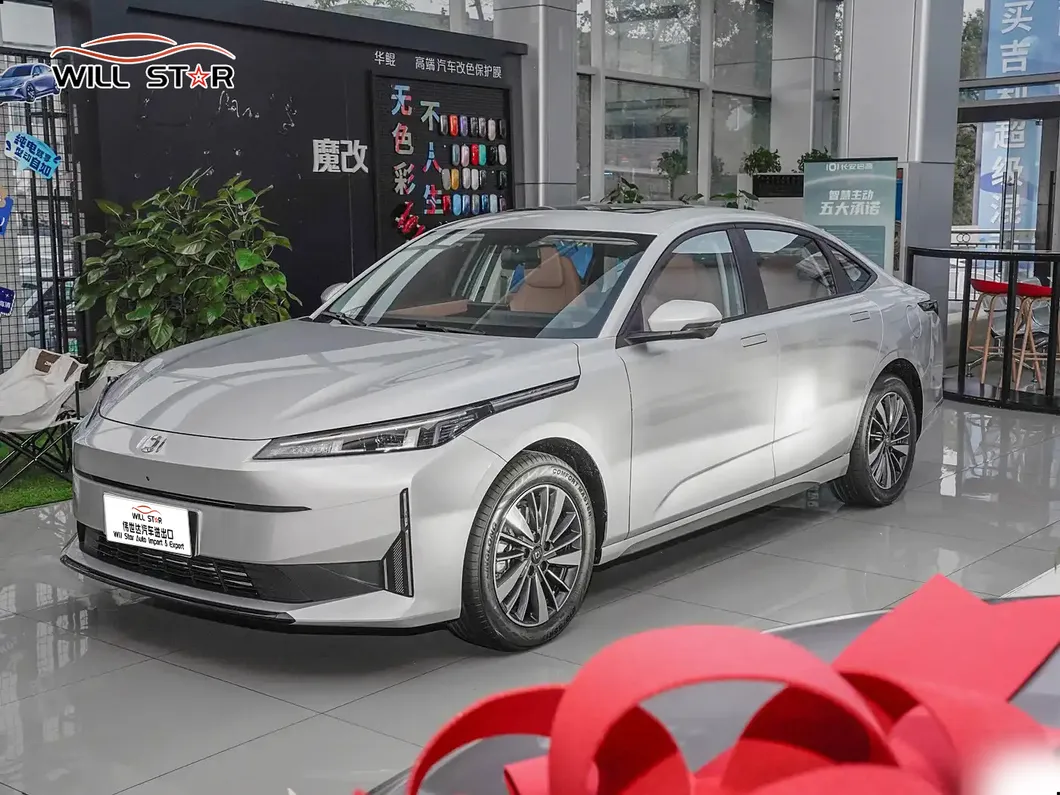 Changan Qiyuan A05 Vehículo Eléctrico de Nueva Energía con Rango Ampliado Automóvil de Segunda Mano