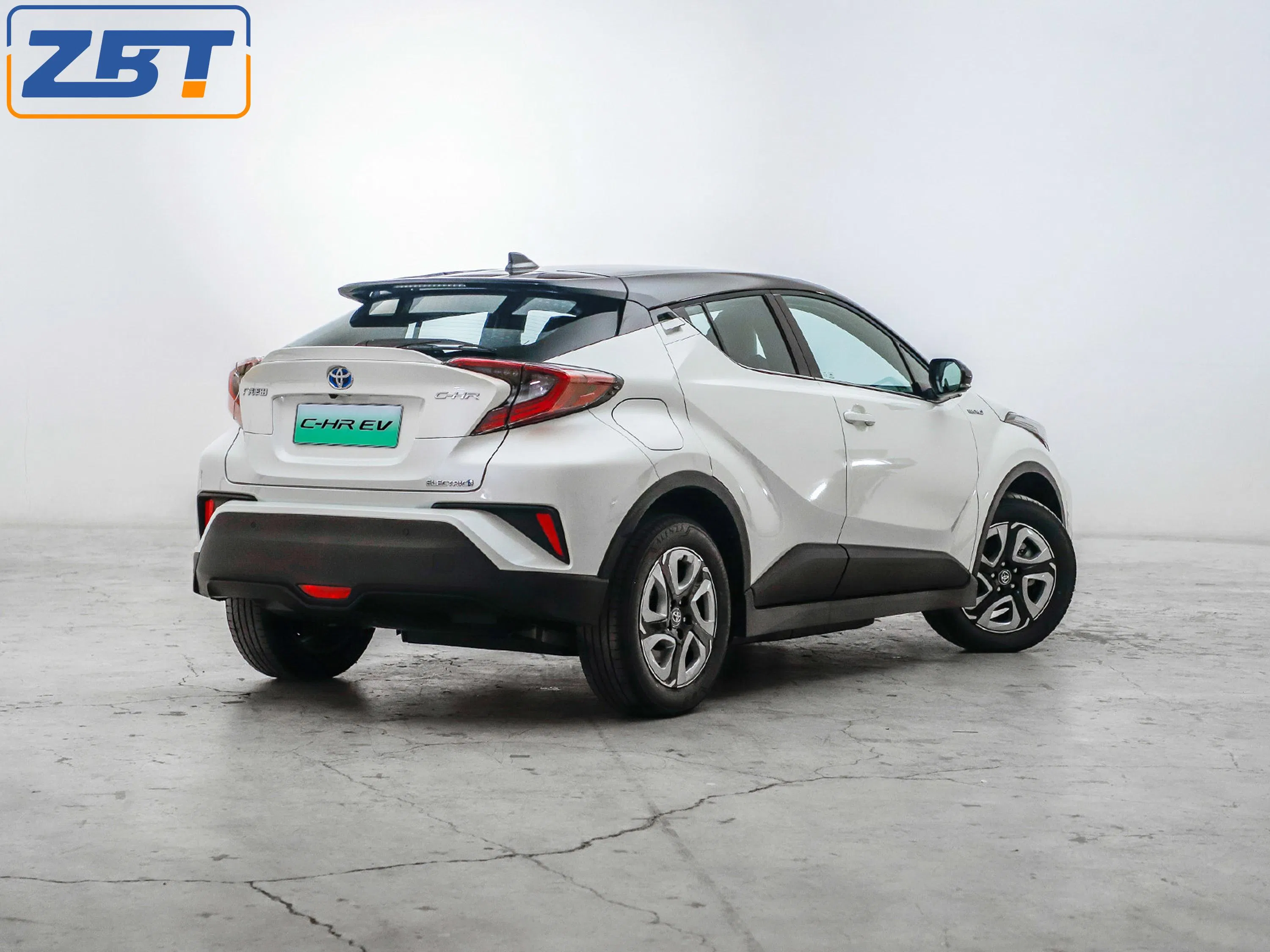 Venta Caliente Izoa EV Coches Alta Velocidad 4X2 2WD Fwd SUV Mediano Super Largo Alcance Nedc Coches Eléctricos Taxi con Pantalla LCD Grande