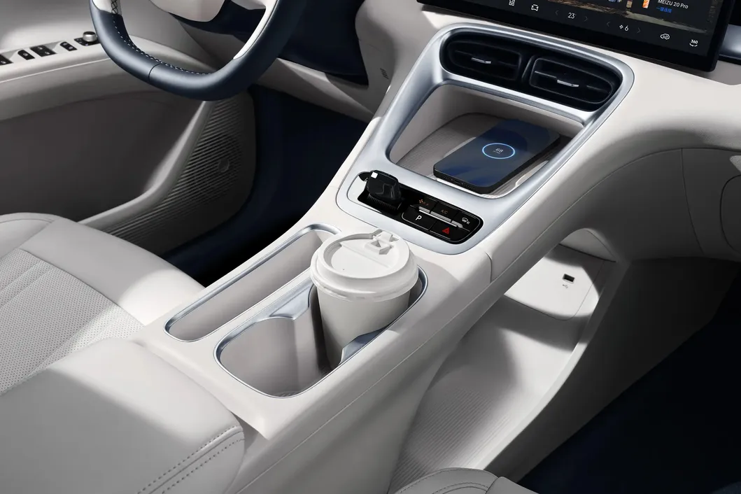 Coche eléctrico urbano compacto y ligero de nueva energía Geely Xingyuan