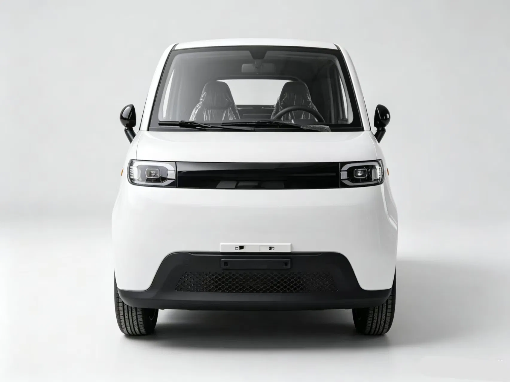 Scooter eléctrico de cuatro ruedas vista lateral