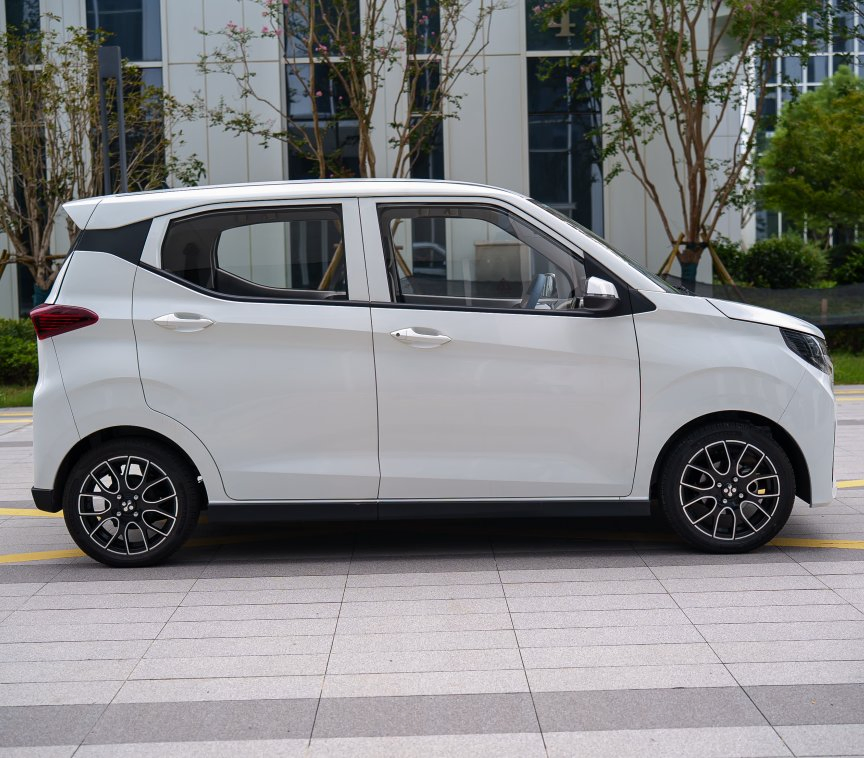 Vehículo Eléctrico Mini Espacioso Nuevo Coche de Energía Ofreciendo 100km/H Velocidad Máxima