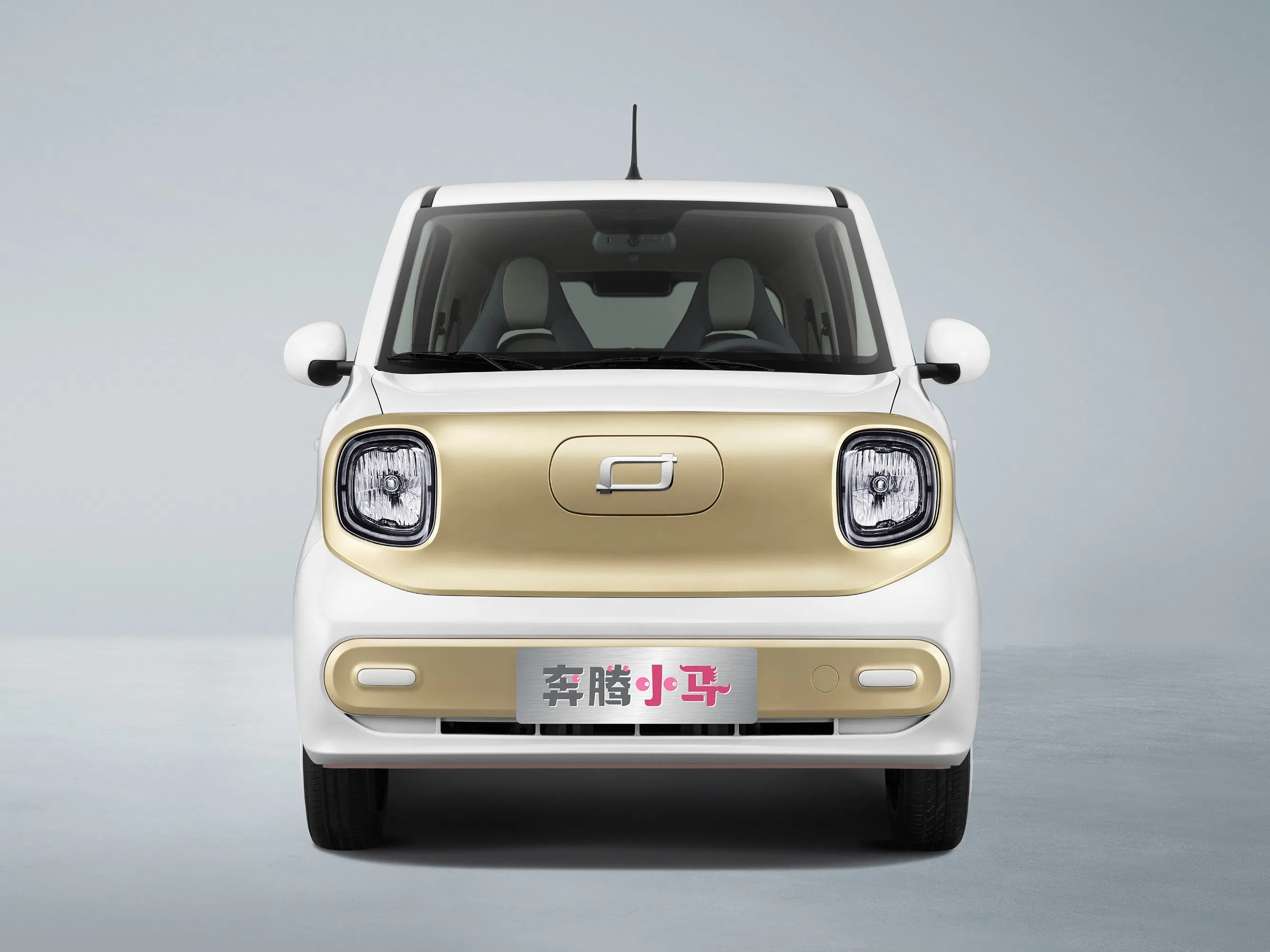 Stock listo marca china FAW Bestune Ponys coche usado barato vehículo eléctrico taxi de dirección izquierda Beztune Ponys sedán coche EV