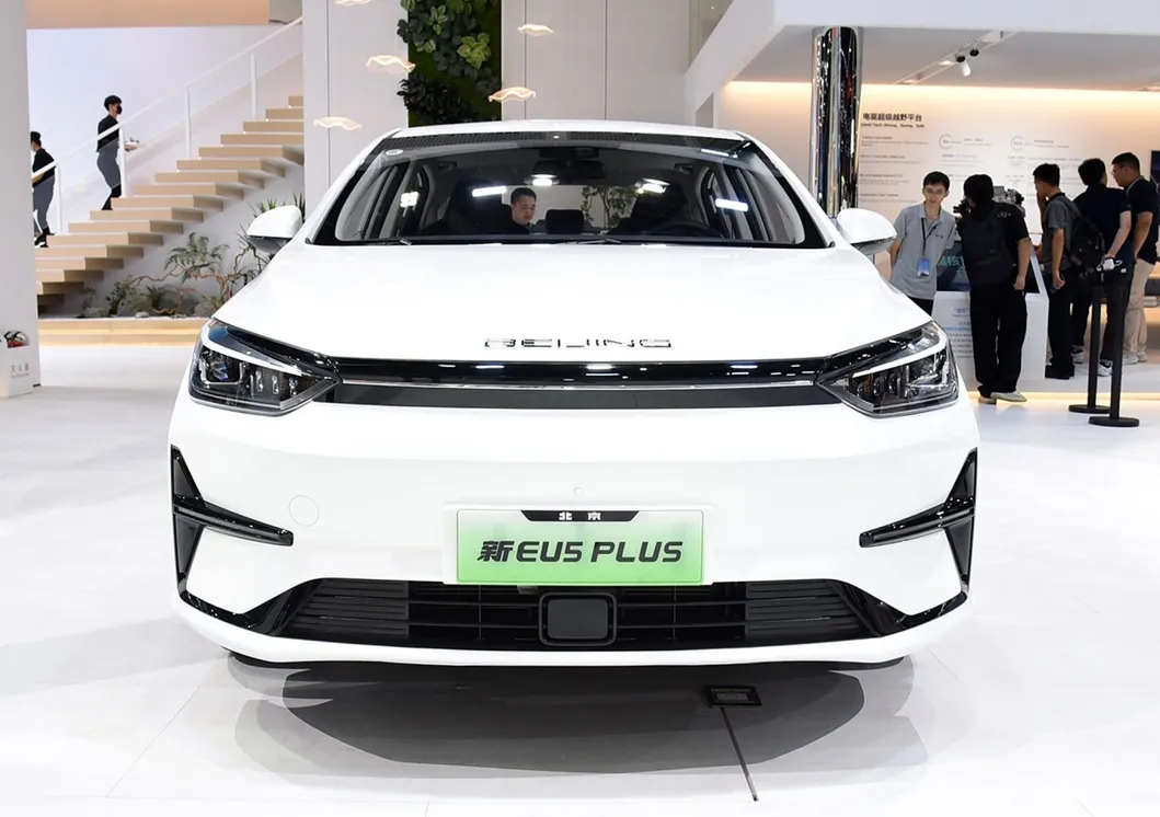 Coche Eléctrico Puro Adecuado para Taxi Precio Barato EU5 Plus Coche