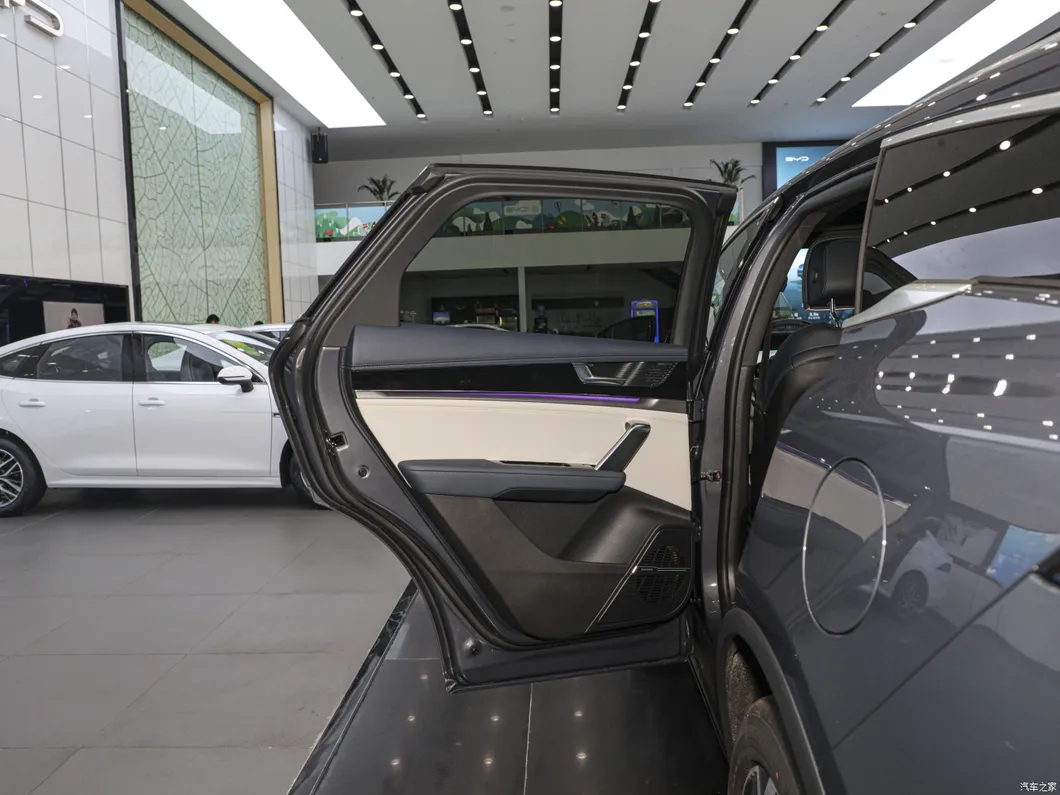 BYD Tang Interior Asientos