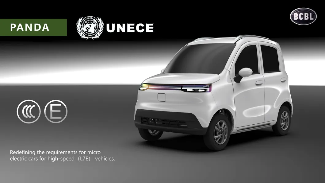 Diseño frontal elegante del coche eléctrico Panda