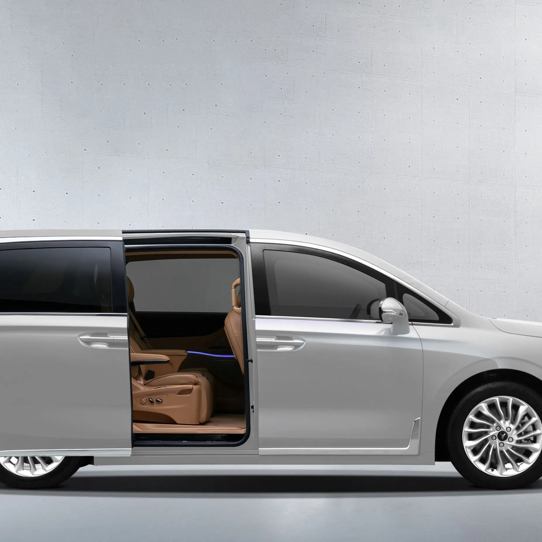 Dongfeng Forthing Xinghai V9 1.5td Lujo Híbrido Enchufable Eléctrico Furgoneta de Negocios EV MPV Coche Eléctrico