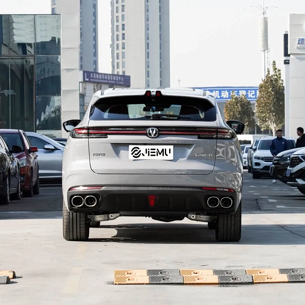 2026 Diseño Moderno Nuevo Coche de Gasolina Changan Uni-K Idd Changan SUV de Tamaño Mediano Premium Auto Changan Uni K