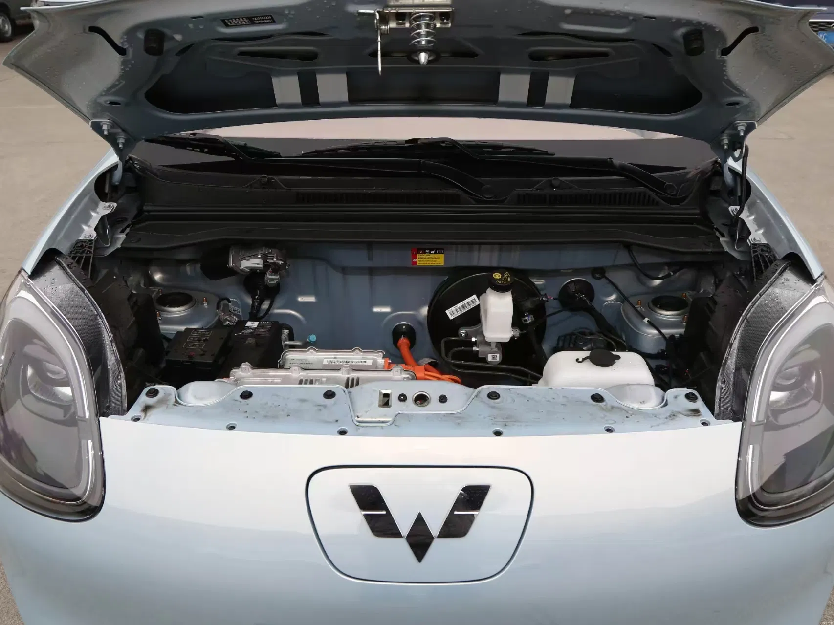 Wuling Mini Eléctrico Commuter diseño interior
