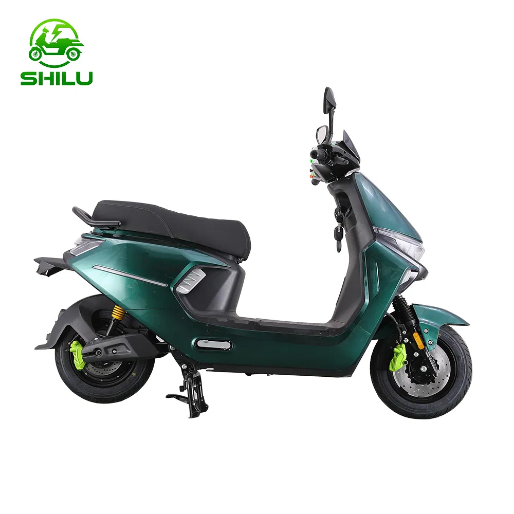 Scooter eléctrico de grado comercial con tecnología IoT y GPS para la gestión de flotas