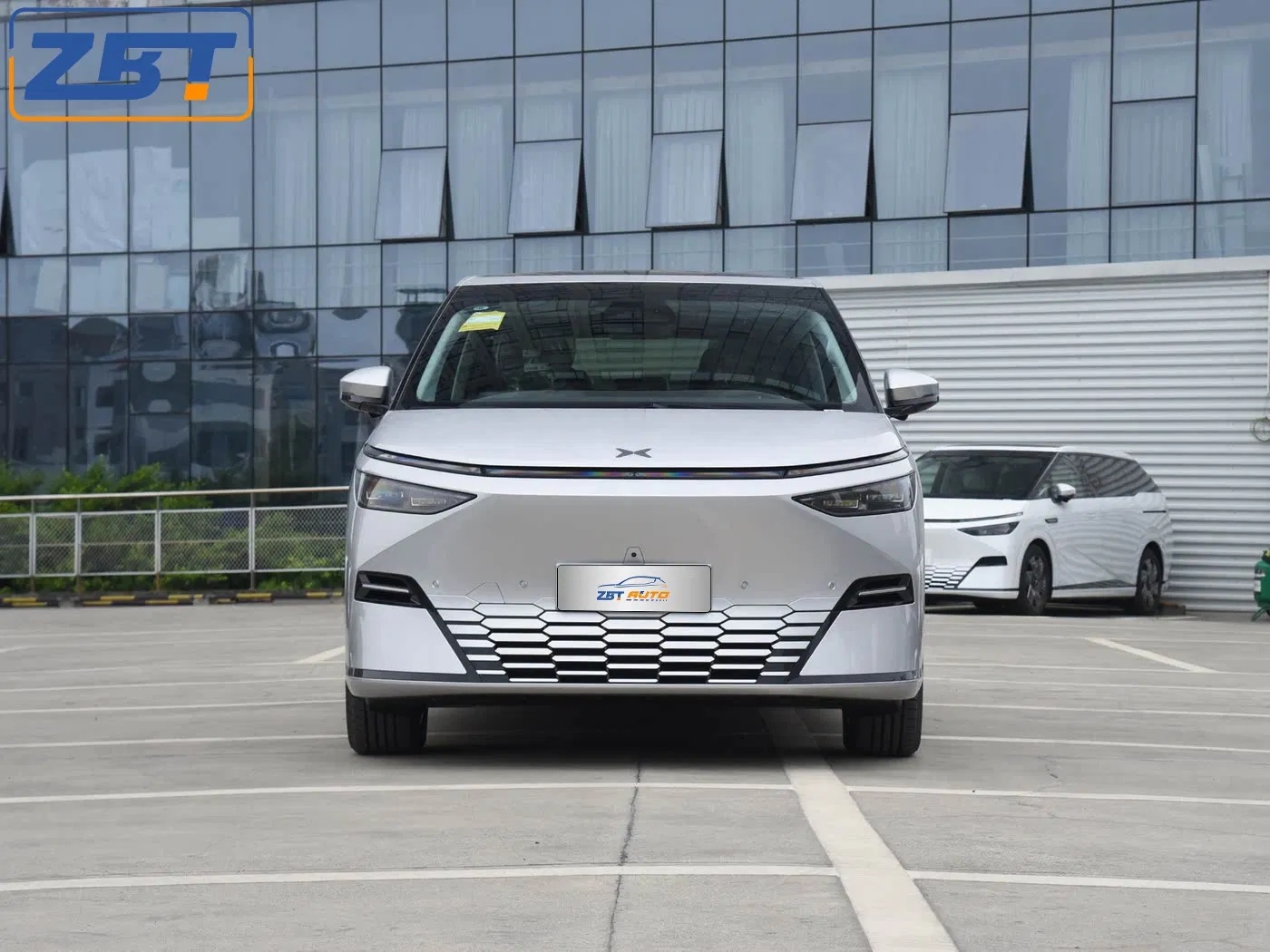 2025 Modelo Energía Lujo Vehículo Eléctrico Xpeng X9 402 Km 4WD 7-Seater Coche Eléctrico Nuevo Xpeng X9 con Optimización de Largo Alcance