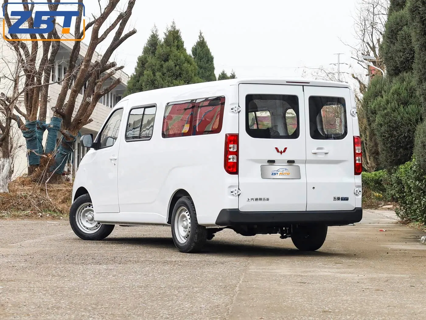 Atuozbt 2026 Wuling Yangguang Electric Van Electric Vehicle Dual-Purpose Commercial and Passenger Vehicle 9-Seater Electric Mini Bus