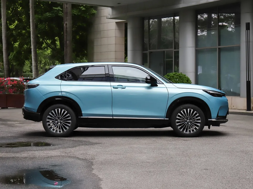 Parte trasera coche eléctrico