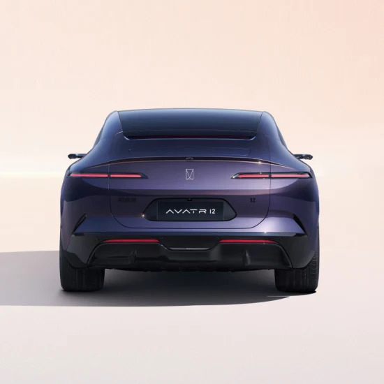 Coche Eléctrico Avatar 12 2024 Edición de Motor Simple Doble 5 Sedán EV de 7 Plazas de Largo Alcance Changan Avatr Huawei Vehículos de Nueva Energía Changan Coche en Venta Precio del Vehículo