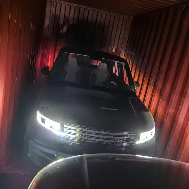 Detalles coche eléctrico 6