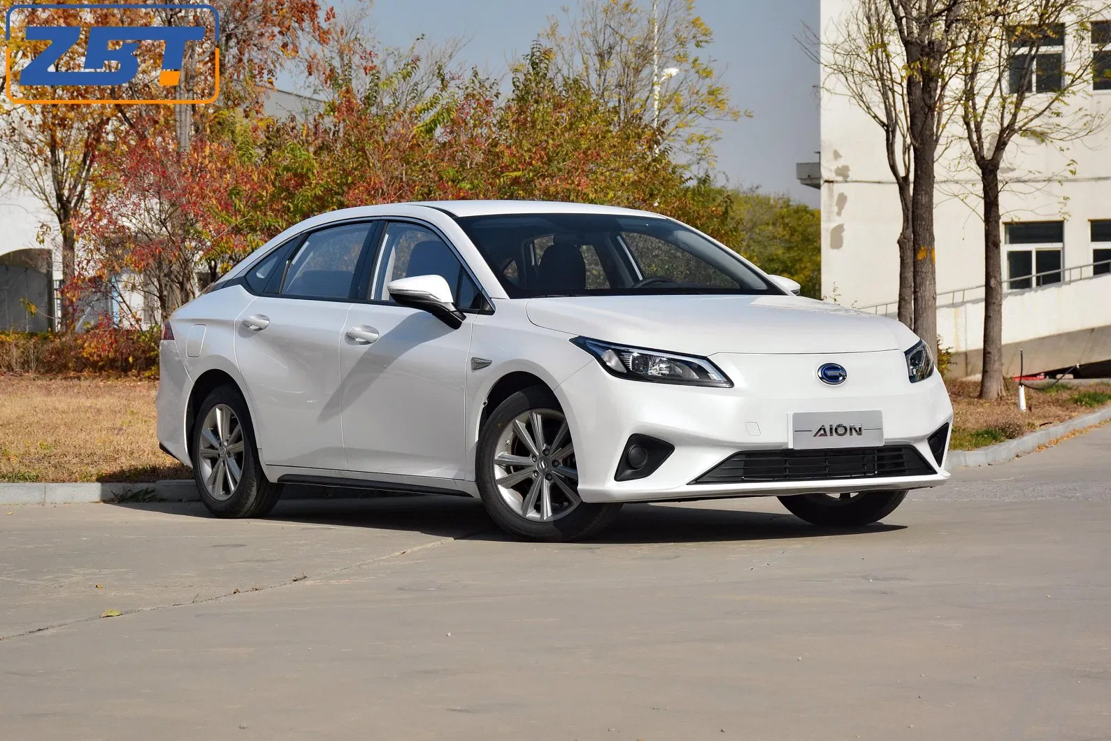 Precio Barato Aion S Taxi Autos Verde EV Vehículo Deportivo Super Larga Distancia 4X2 2WD Coche Eléctrico de Lujo Sedán en Venta