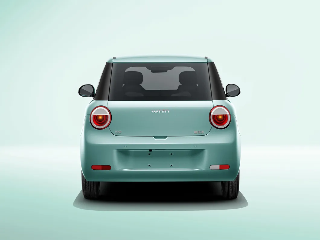 Coche eléctrico compacto de baja velocidad Changan Lumin vehículo de movilidad urbana China energía mini vehículo eléctrico SUV barato coche de batería con estación de carga
