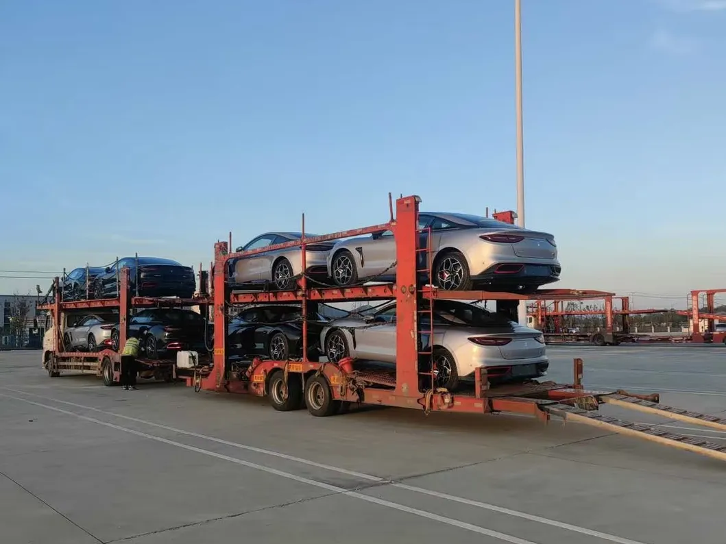 SUVs Medianos y Grandes de Luxeed R7 Deportivo Familiar Lujo Híbrido Eléctrico Coche Ciudad Vehículo de Nueva Energía