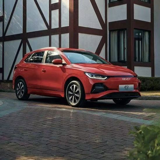 Coche Eléctrico de Lujo E2 Glory Auto: Rendimiento y Estilo Inigualables