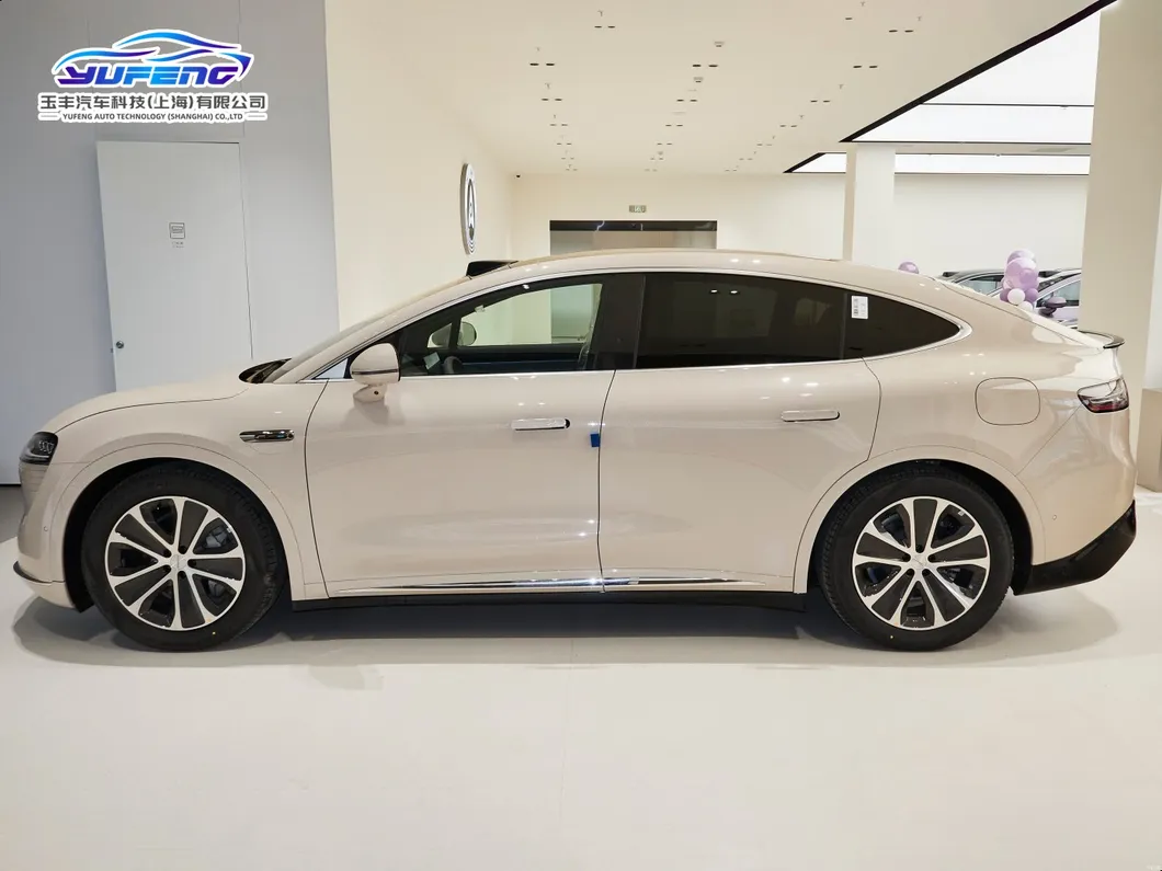SUVs Medianos y Grandes de Luxeed R7 Deportivo Familiar Lujo Híbrido Eléctrico Coche Ciudad Vehículo de Nueva Energía