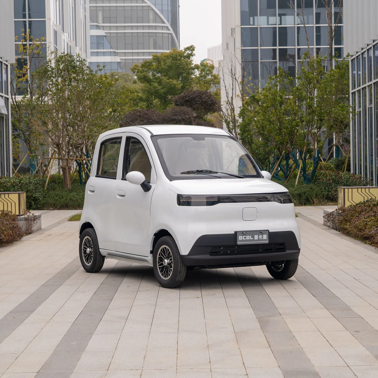 Coche eléctrico mini de alto rendimiento y asequible para la vida urbana