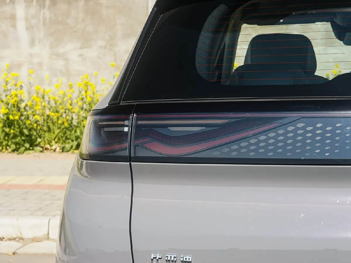Nuevo Byd Sealion 05 SUV Eléctrico 520km Versión de Navegación Inteligente 2025