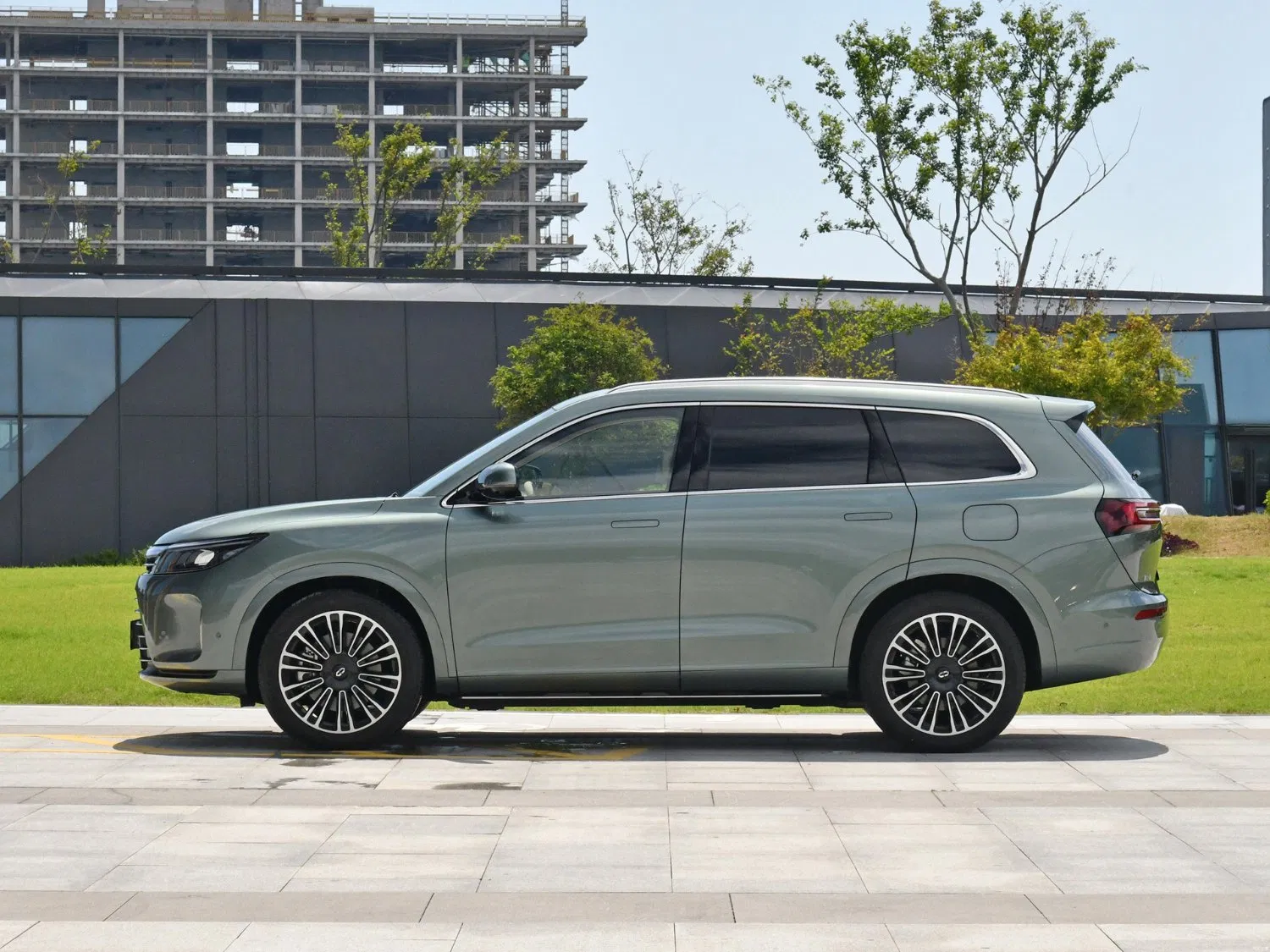 Vehículos Eléctricos de Nueva Energía Chinos 2WD 4WD Coche Eléctrico de Alta Velocidad SUV Deportivo de Lujo de Largo Alcance 1220km Coche Eléctrico de Calidad de Nueva Energía