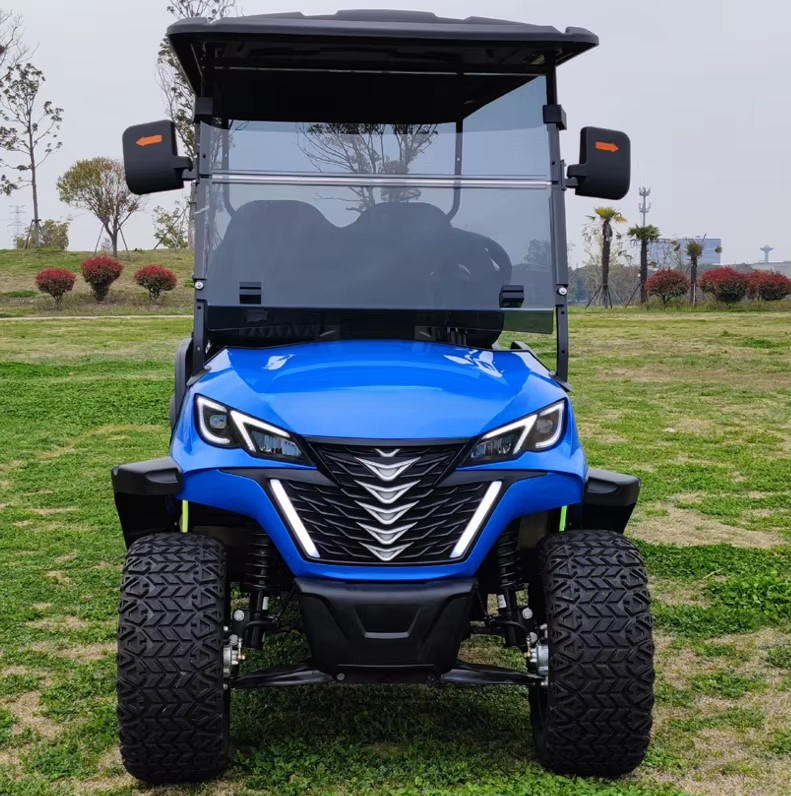 Operaciones de Campo de Golf Tongcai Suministro de Flota Seis Asientos Potente 5 Motor de Kw Estructura Robusta Cómodo Seguro Rendimiento Confiable Carro de Golf Eléctrico