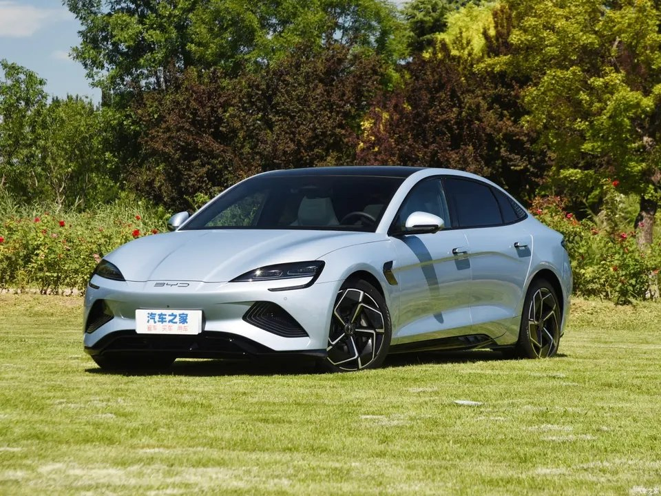 Nuevo Modelo Byd 2025 Coche Eléctrico Rhd LHD de Larga Autonomía Nuevo Vehículo de Energía EV Coche/Taxi Deportivo