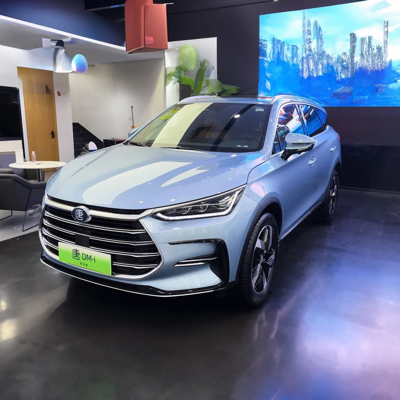 Proveedores de Vehículos de Movilidad Eléctrica Sino en China Byd Tang Dmi Furgoneta Eléctrica 5-Door 7-Seater SUV 7 Vehículo Eléctrico de 2 Plazas