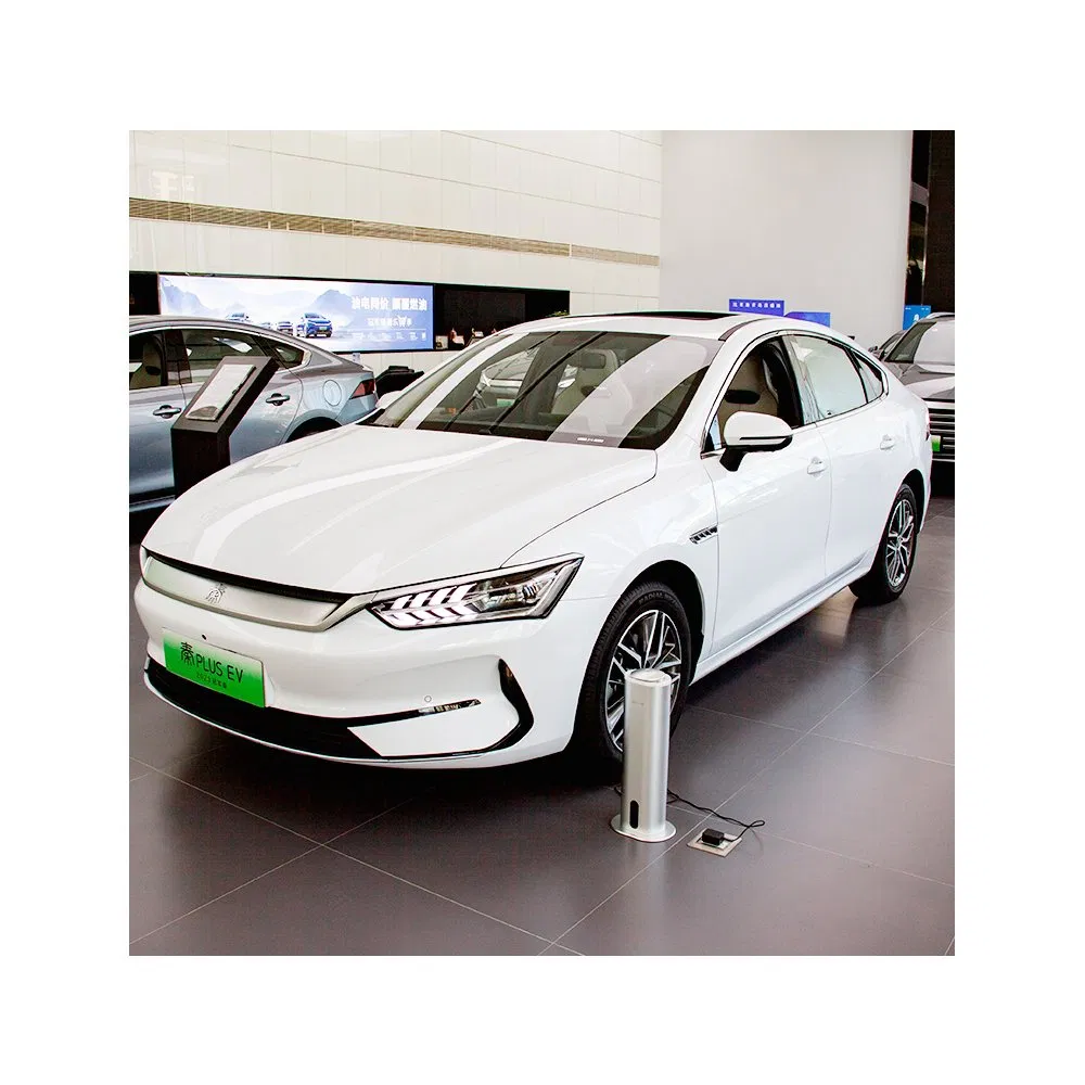 Coche eléctrico sedán usado Byd Qin Plus vehículo de nueva energía coche popular de taxi hecho en China 2023 2024