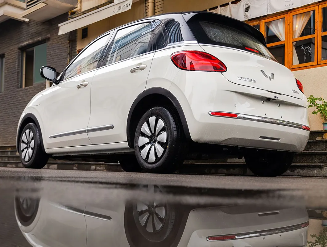 Wuling Binguo EV 5-Door 5-Seat Coche eléctrico mini hatchback rentable