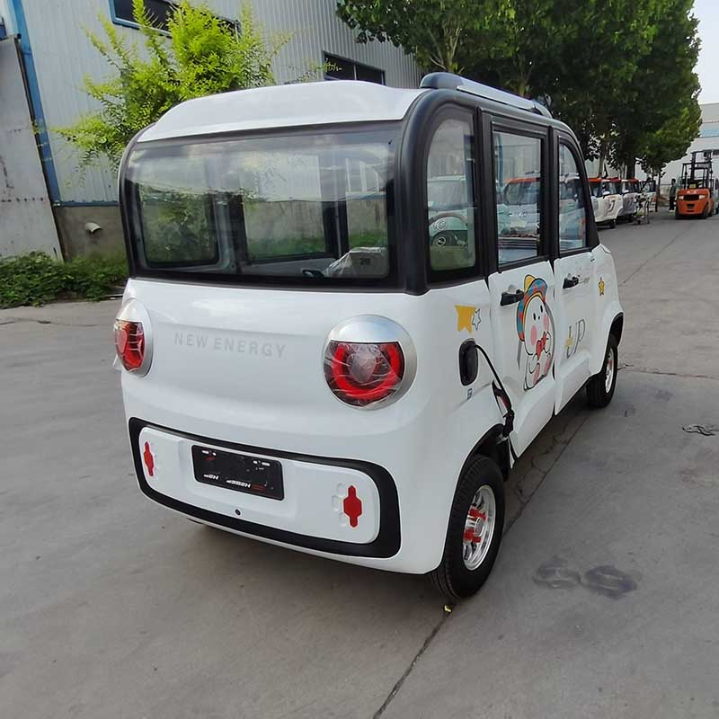 Cuatro Puertas Cuatro Asientos Mejor Mini Scooter Eléctrico de Baja Velocidad para Adultos Coche para Familia